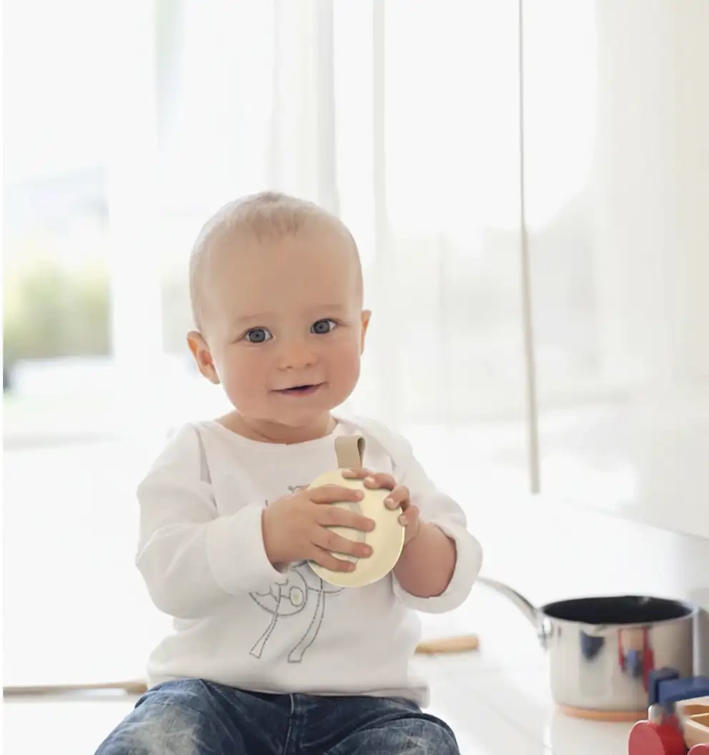 portable-white-noise-machine-with-night-light9